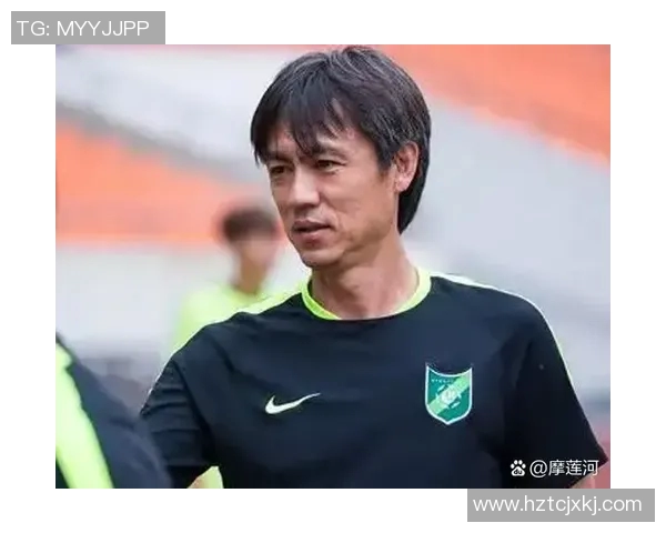 足球明星转战小联赛的背后故事与影响力分析